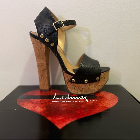 Size 7 Luichiny Platform Heels with Black Faux Snakeskin/Cork and Gold Rivets - Picture 2 of 6
